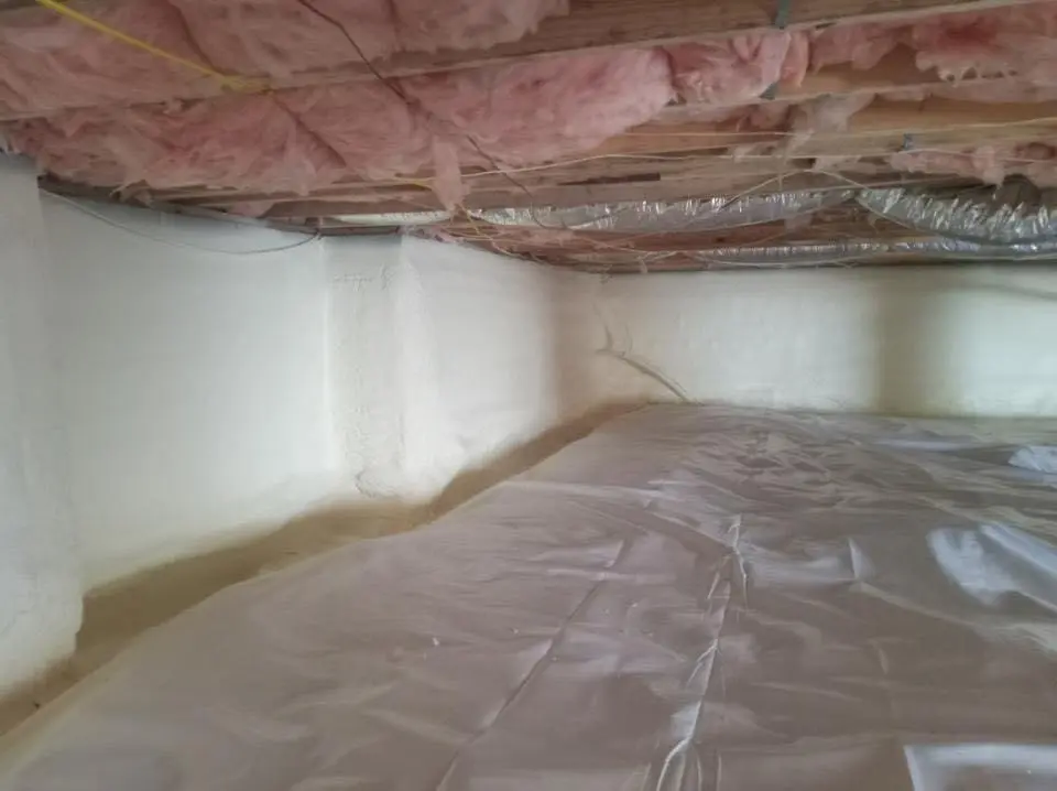 Crawl space encapsulation with closed-cell spray foam for Spray Foam Roofing Repair in Batesburg-Leesville